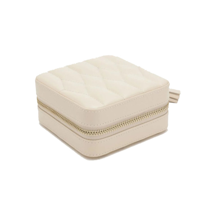 Caroline Travel Ivory 2
